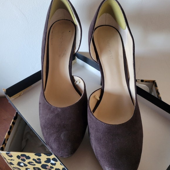 Nine West Brown Snake Print Platform Heels - Picture 2 of 5